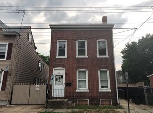 320 Hewitt St, Trenton, NJ 08611