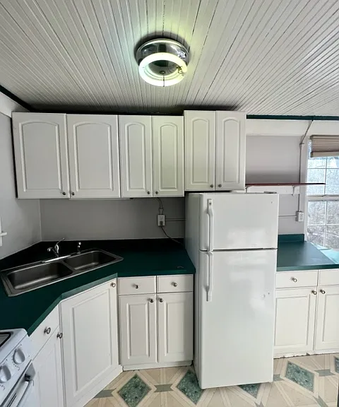 3810 E. 17th Ave. Apartments — Photo 17