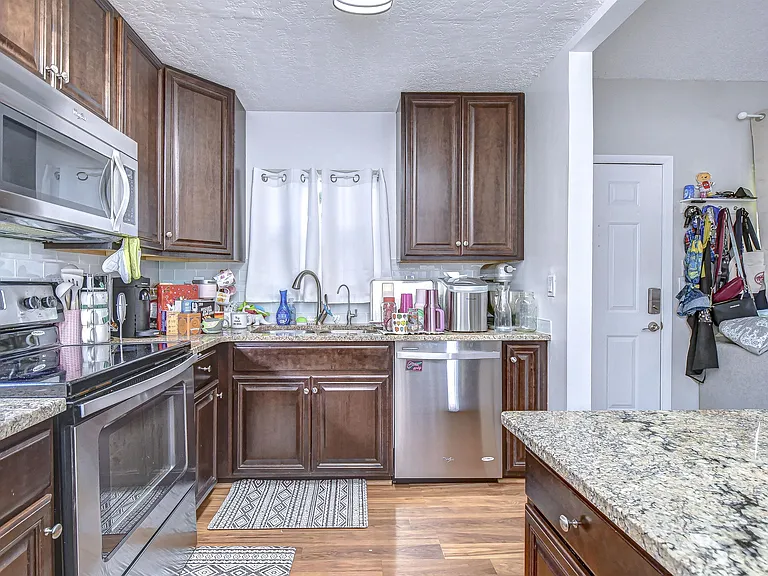 2926 Lichen Ln #A — Photo 8