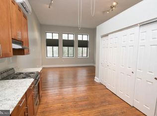 1527 South St #2F, Philadelphia, PA 19146