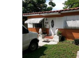 1022 N 17th Ct, Hollywood, FL 33020