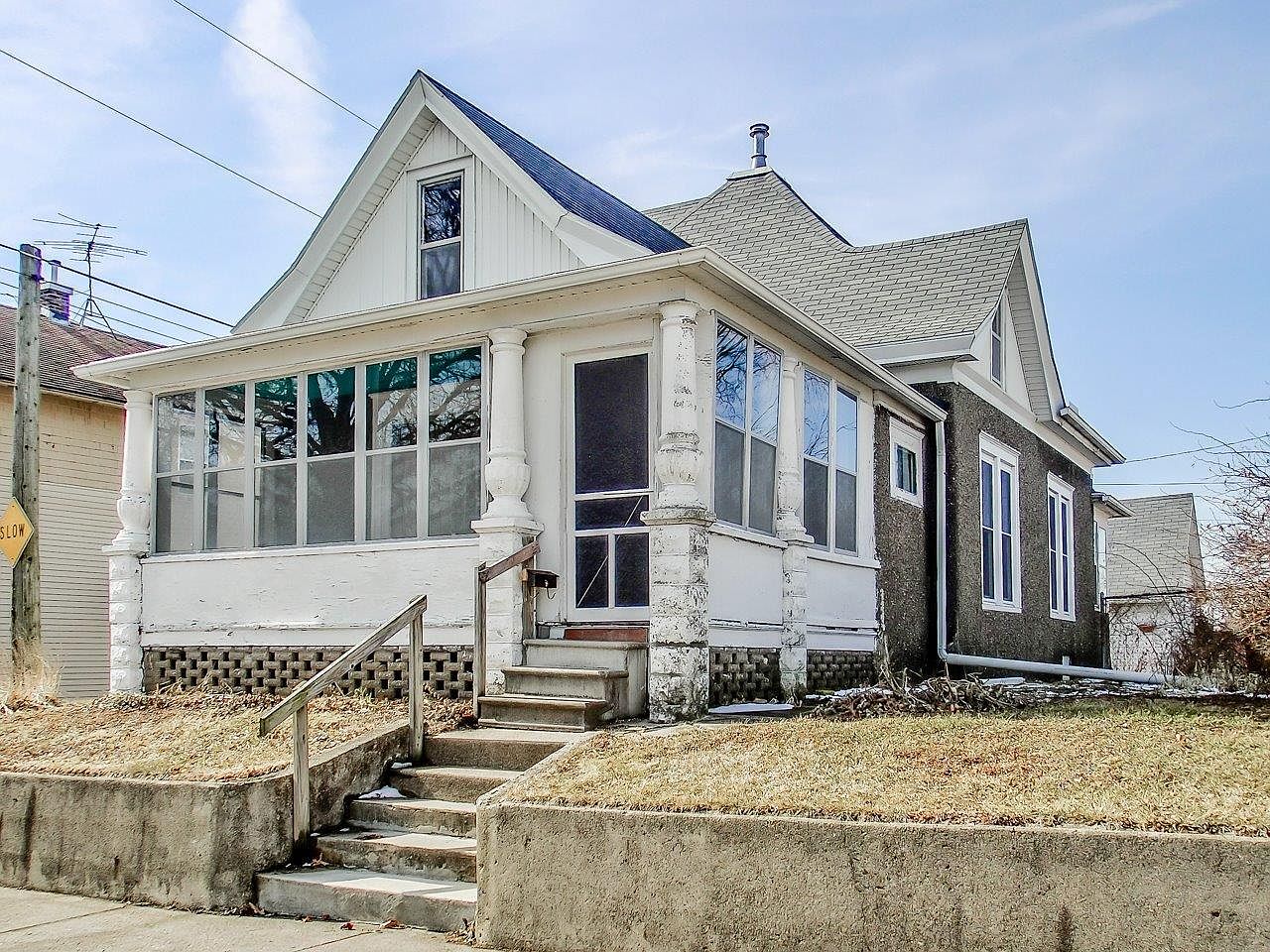 105 S 5th Ave, Marshalltown, IA 50158 Zillow