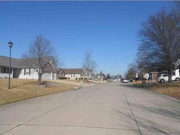 3rd image of 4912 Granite Dr