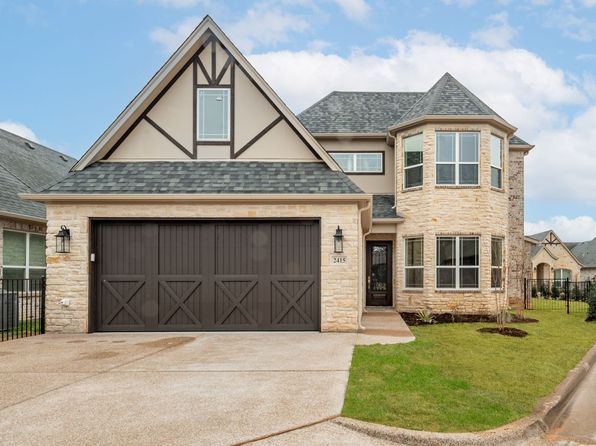 2415 Vineyard Dr, Granbury, TX 76048