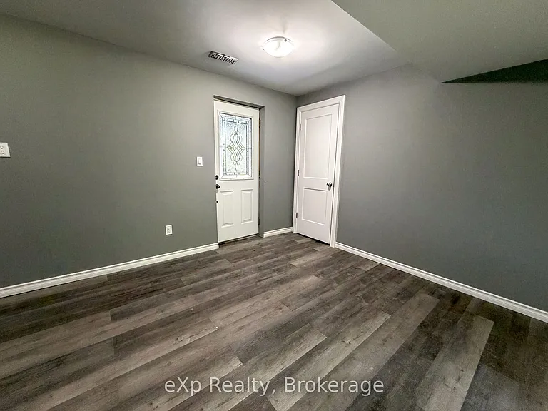 41 Valley View Ln — Photo 3