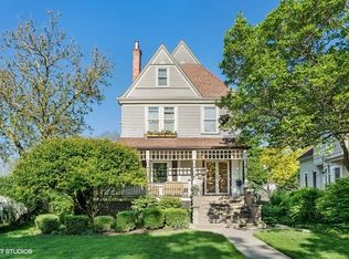 213 N Taylor Ave, Oak Park, IL 60302