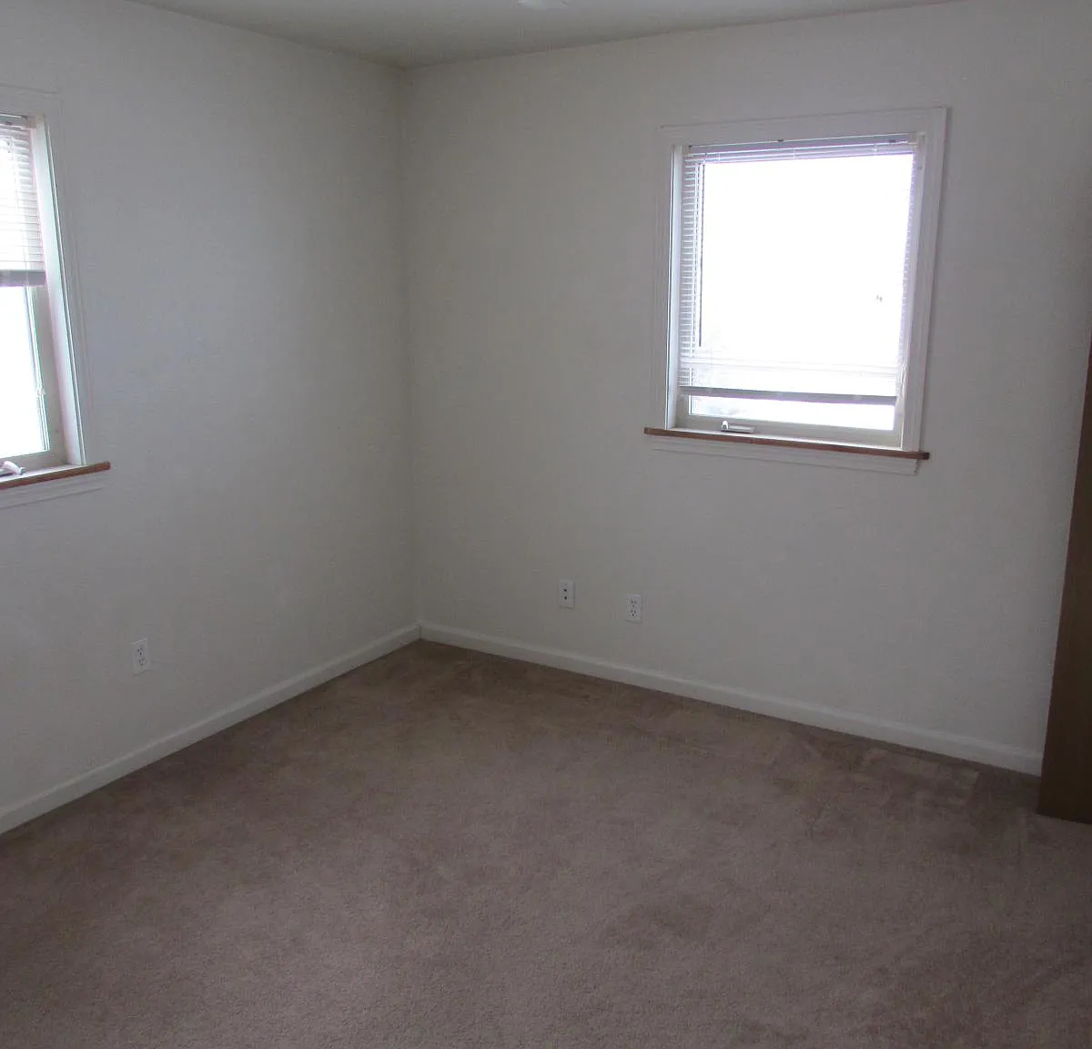 2152 Frances Street — Photo 4