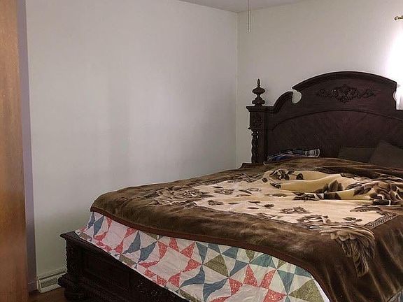 4th image of 9501 Minna Dr