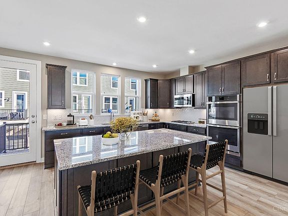 3rd image of 7229 Otley Dr