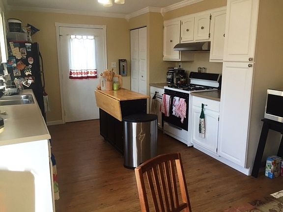 2nd image of 84 Highland Ave