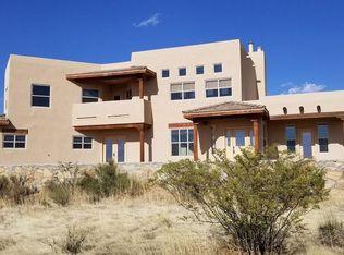 15374 Space Murals Ln, Las Cruces, NM 88011