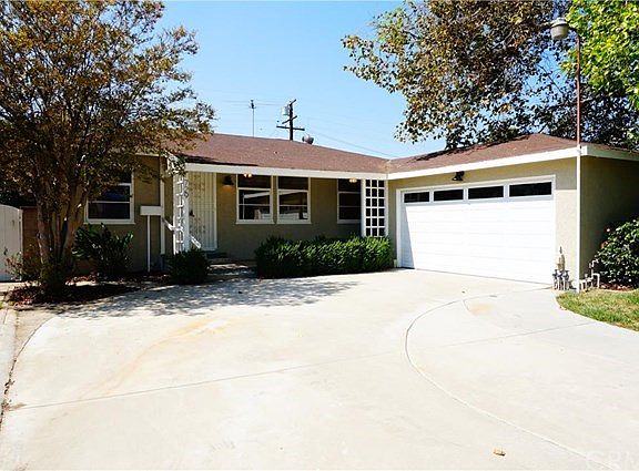 2nd image of 729 N La Paloma Ave