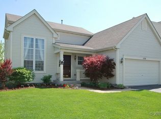 1058 Larkspur Ct, Hampshire, IL 60140