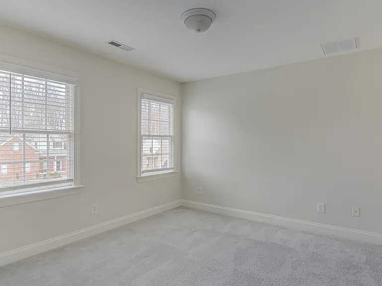 5708 Mabe Dr — Photo 28