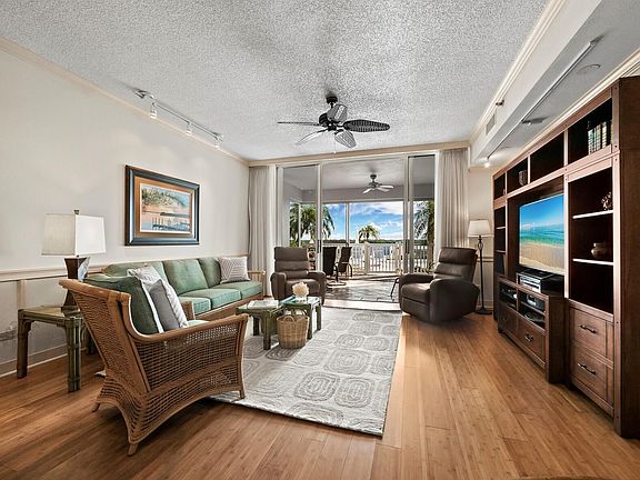 5th image of 615 Dream Island Rd #105