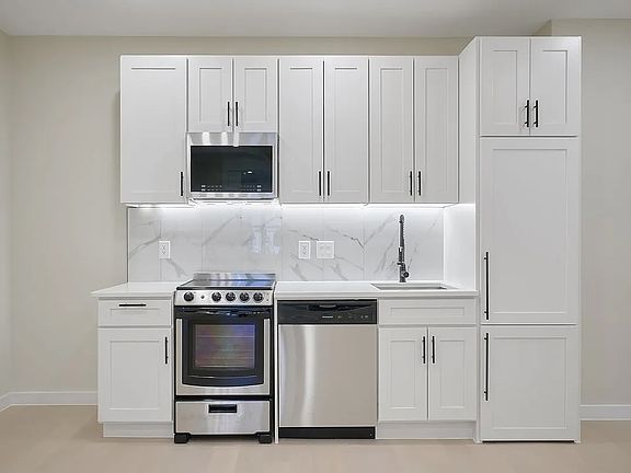 3rd image of 1269 1st Ave #4