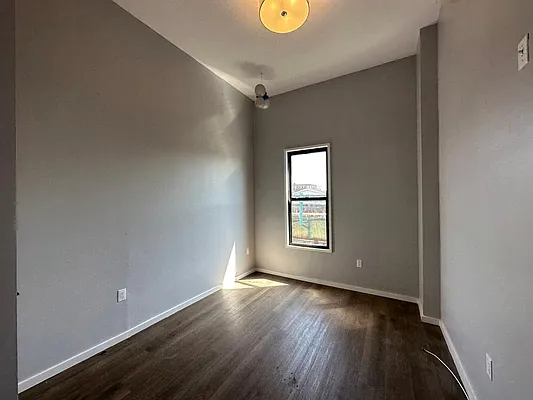 Rented by STY Management LLC | media 9
