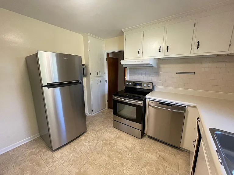 102 Caran Rd — Photo 12
