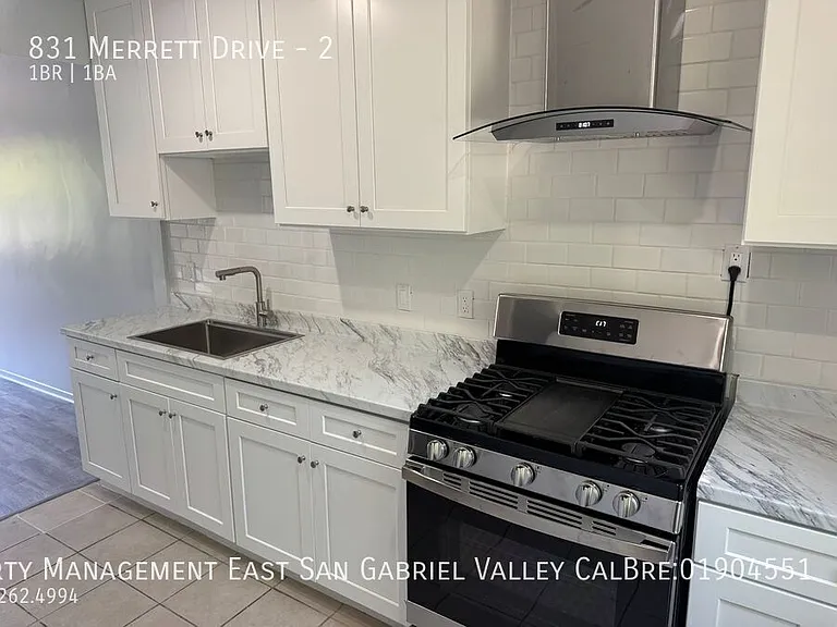 831 Merrett Dr #2 — Photo 8