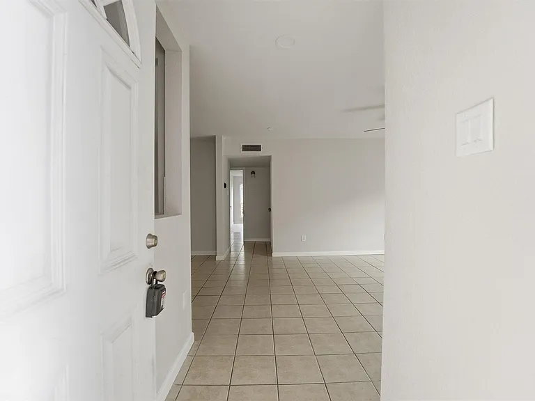 5667 Birchmont Dr #F — Photo 4