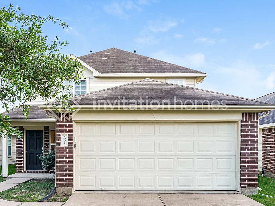 1st image of 18811 Dennington Dr