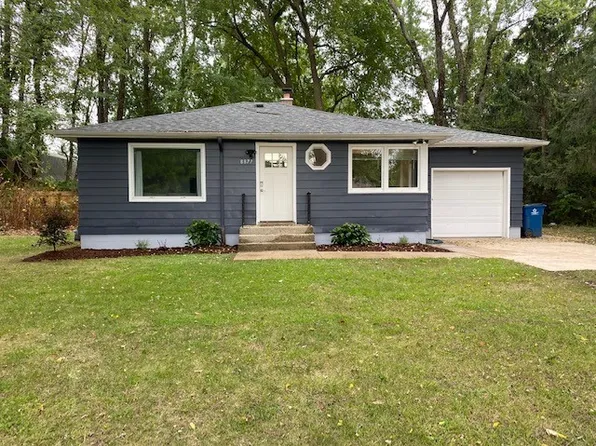 8877 Red Arrow Hwy, Bridgman, MI 49106