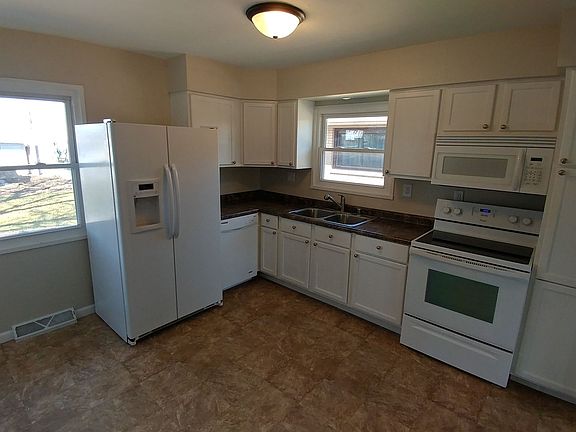 4th image of 1728 25th St