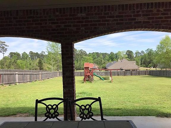 4th image of 355 Braeburn Glen Dr