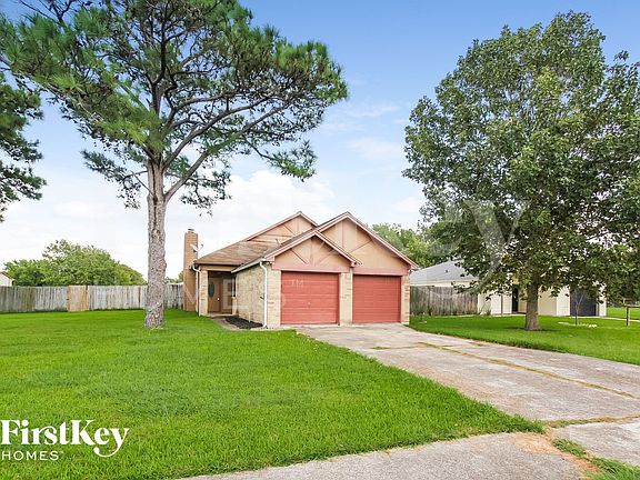 2nd image of 5406 Carousel Cir