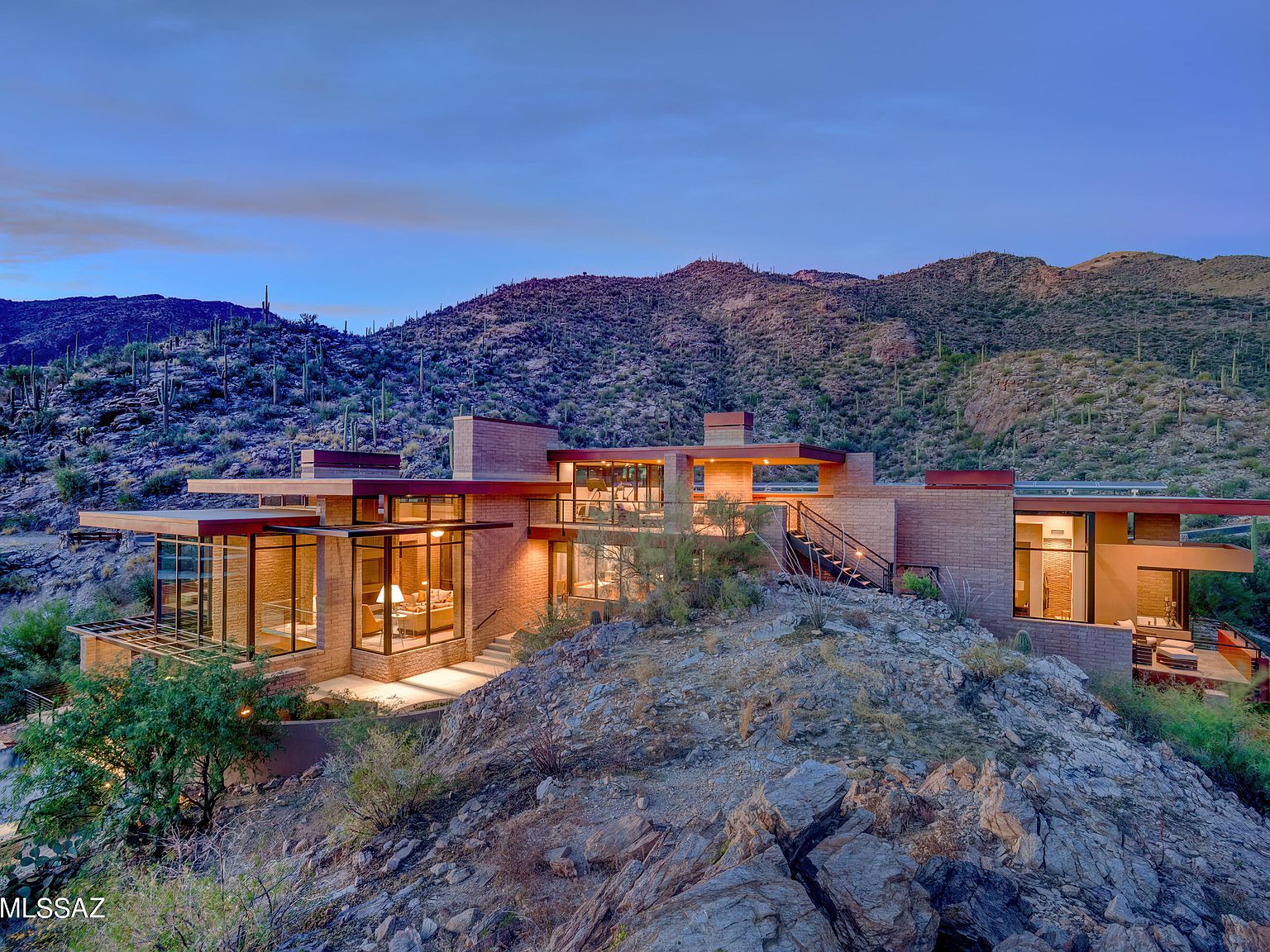 トップス house on the hill Hilltop House - Rehkamp Larson Architects