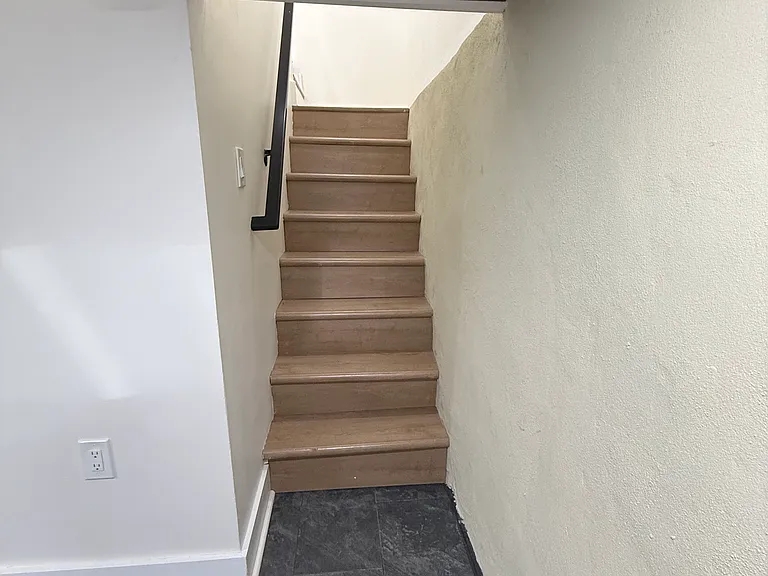 153 W Palmer St — Photo 15