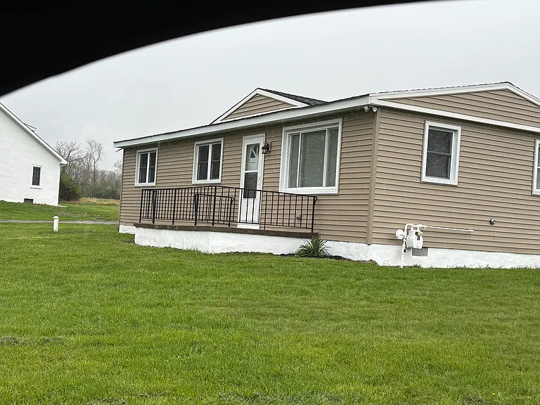 71 N Gravel Pond Rd — Photo 1