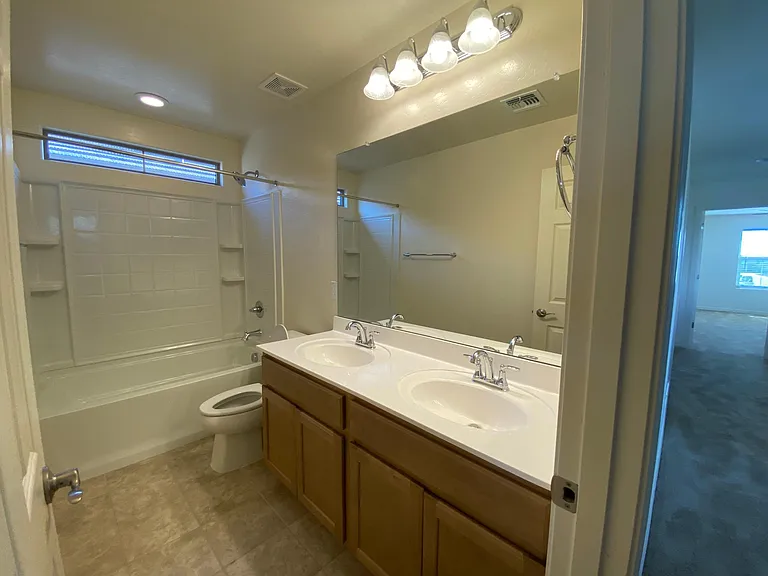 8309 E Impala Ave — Photo 14