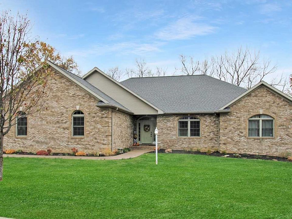 1st image of 317 Hawthorne Dr