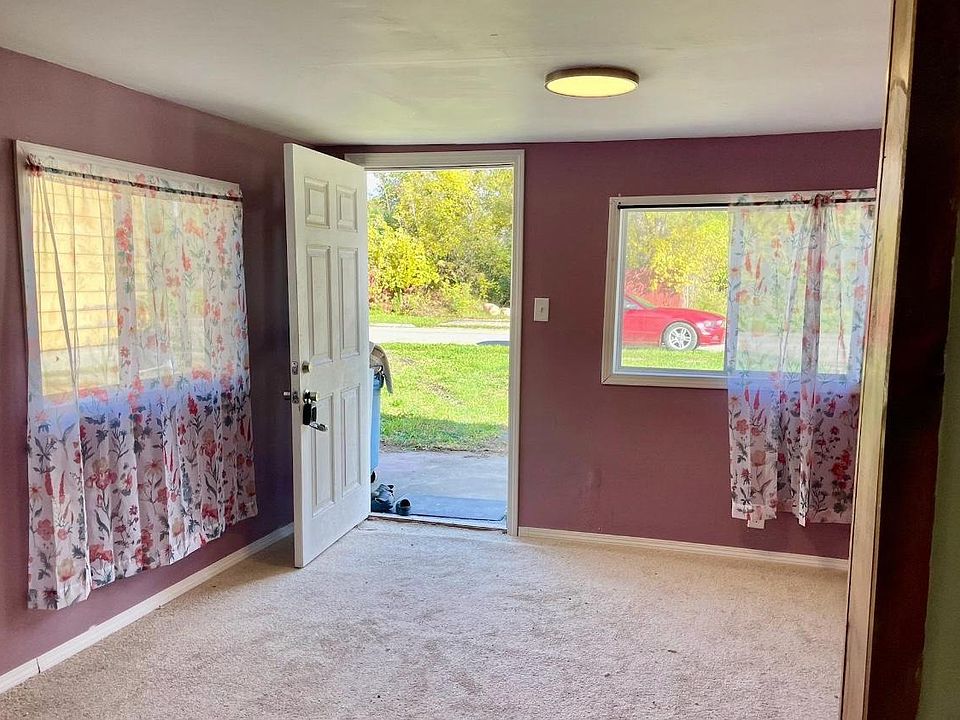 1941 Walcott St, Saginaw, MI 48601 Zillow