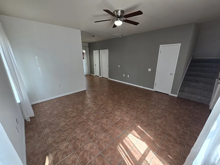 1604 Singleton Ave #A — Photo 7