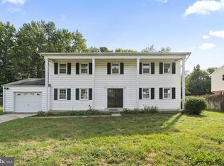 9212 Loughran Rd, Fort Washington, MD 20744