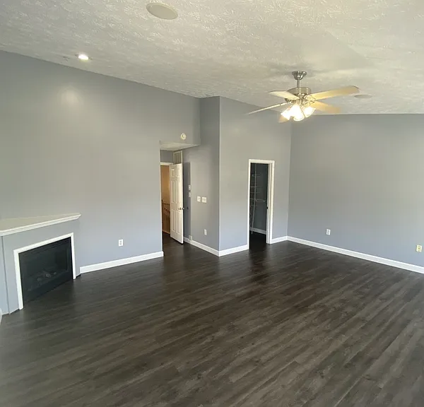 8025 Brookstone Ct — Photo 13
