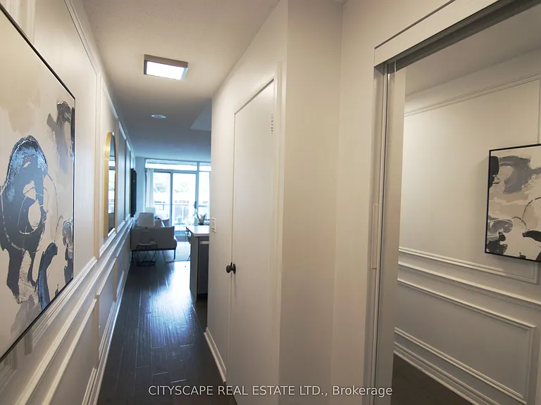 231 Fort York Blvd #322 — Photo 4