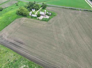 4923 Meek Rd, Arlington, WI 53911