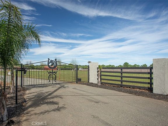 4th image of 3453 La Porte Rd