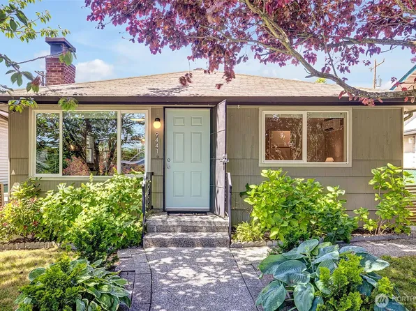 9441 18th Avenue SW, Seattle, WA 98106