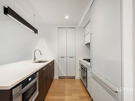 3rd image of 22 N 6th St APT 11B