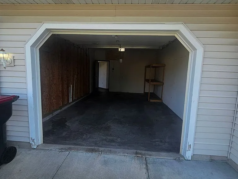 538-544 Partridge Ct. - 4 Unit — Photo 9