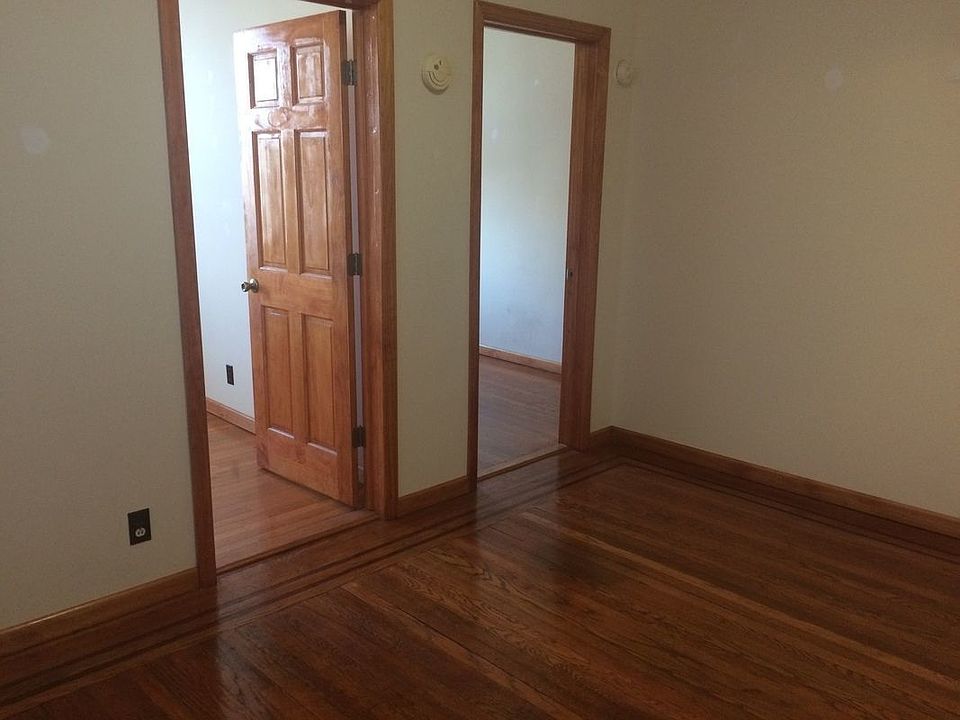 1st image of 23-15 31st Ave #1R