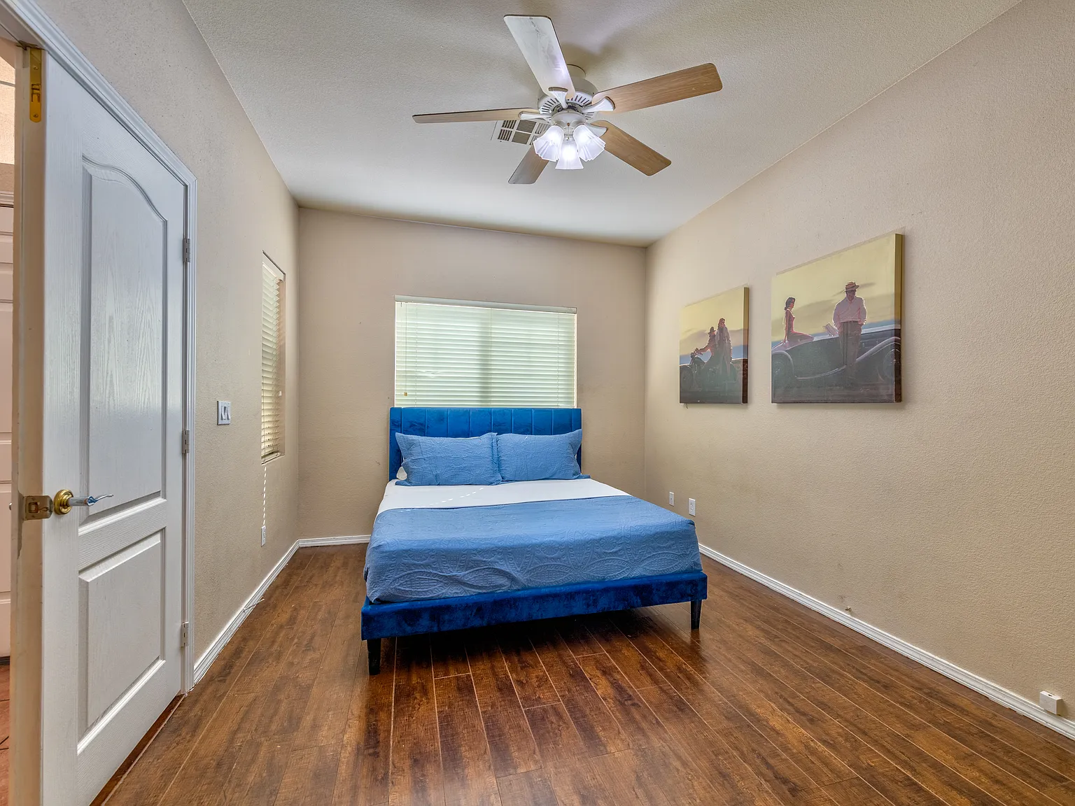 4 bed, 1942 sqft, $3,500 — Photo 3