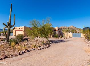 636 E Frontier St, Apache Junction, AZ 85119