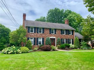 107 Algonquin Rd, Pittsburgh, PA 15241