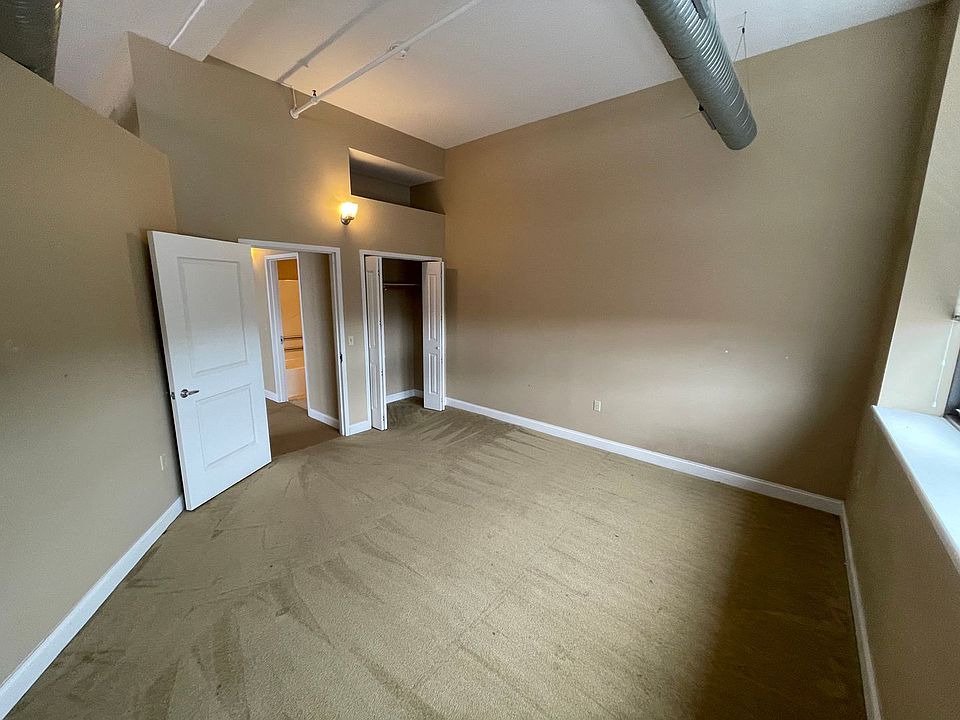 1st image of 11 Fremont St APT 206