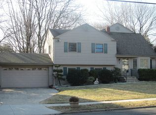 7 Bartle Rd, Somerset, NJ 08873